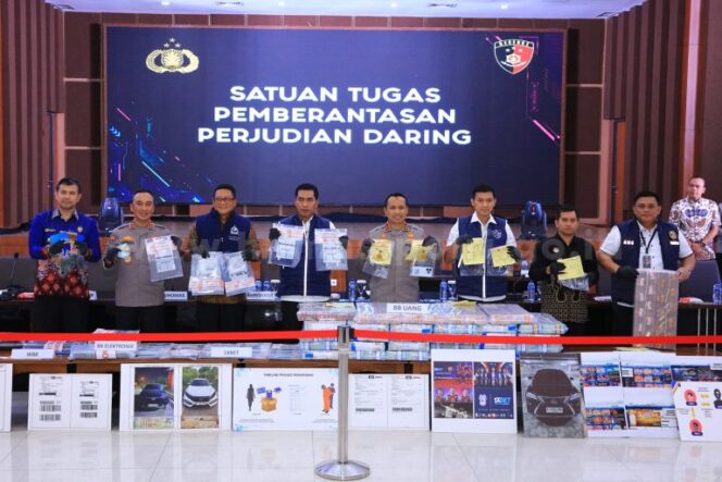 
Polri Berkomitmen Berantas Kasus Judi Online