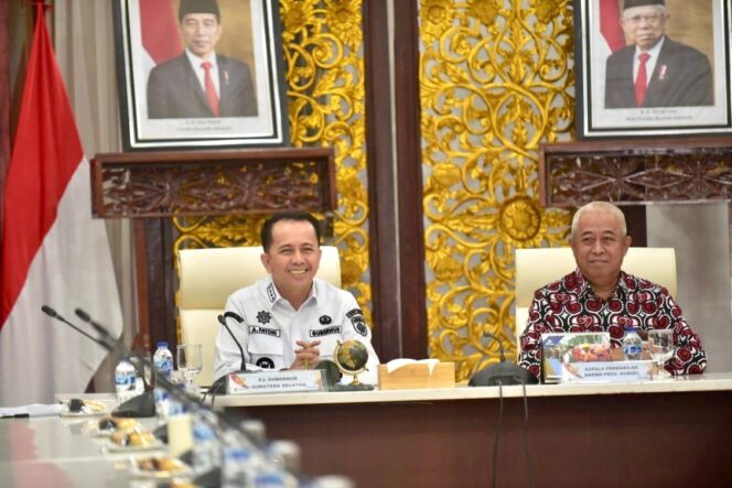 
Kepala BKKBN RI Hasto Wardoyo Apresiasi Pj Gubernur Agus Fatoni Atas Penurunan Stunting di Sumsel: Jadi Best Practice di Indonesia