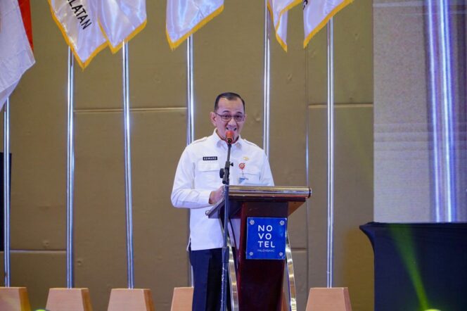 
Plh Sekda Edward Candra Harapkan Persi Terus Tingkatkan Profesional Pelayanan Semuan RS di Sumsel