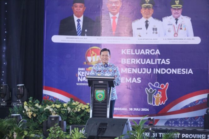 
Kepala BKKBN RI Resmi Kukuhksn Elen Setiadi Bersama Melza Elen Setiadi Sebagai Duta Bapak dan Bunda Asuh Anak Stunting Sumsel