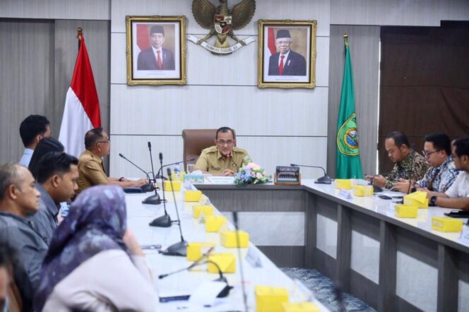 
Sumsel Dipercaya Jadi Tuan Rumah Hari UMKM Nasional 2024, Sekda Edward Candra: Ini  Momentum Dorong Majunya Sektor UMKM Sumsel