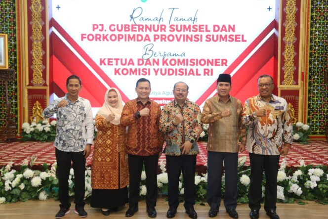 
Pj Gubernur Elen Perkuat Sinergitas dengan Komisi Yudisial RI Dukung Upaya Penegakan Hukum di Wilayah Sumsel