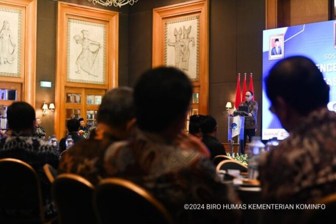 
Satgas Pemberantasan Judi Online Sukses Turunkan Akses Judi Online 50 Persen