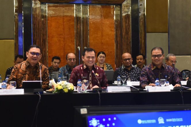 
FGD Bersama Komisi XI DPR RI dan BSBI, Pj Gubernur Elen Sebut Pertumbuhan Ekonomi Sumsel Tertinggi di Sumatera