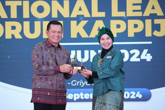 
					Pj Gubernur Elen Setiadi Harapkan Peserta Rapimnas dan NLF KAPPIJA 21 Bawa Kemajuan Untuk Sumsel