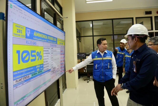 
					Pj Gubernur Elen Setiadi Dampingi Deputi Bidang Koordinasi Pangan dan Agribisnis Kemenko Perekonomian Tinjau Pembangunan Pabrik PT Pusri
