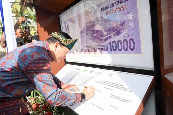 
					Geliatkan Ekonomi dan Pariwisata Sumsel, Pj Gubernur Elen Setiadi Resmikan Memorabilia Uang Rupiah Pecahan 10.000