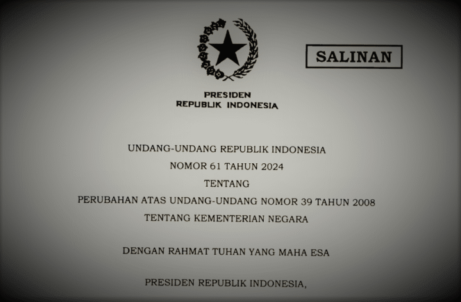 
					Presiden Jokowi Sahkan UU 61/2024 tentang Perubahan UU 39/2008 tentang Kementerian Negara