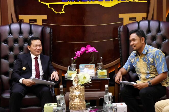 
Pj Gubernur Elen Setiadi Harapkan Asosiasi Tambang Batubara Lakukan Kajian Aspek Keamanan Lalu Lintas Angkutan di Sumsel