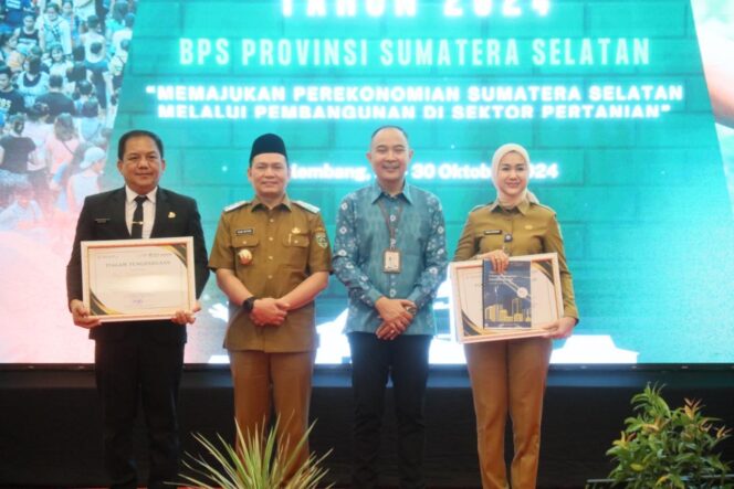 
					Pj Gubernur Elen Setiadi Ungkap Pentingnya Data BPS Dalam Mengambil Kebijakan Bagi Pemerintah Daerah