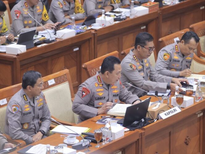 
					Kapolri Beberkan Strategi Cegah Kebocoran Anggaran Negara
