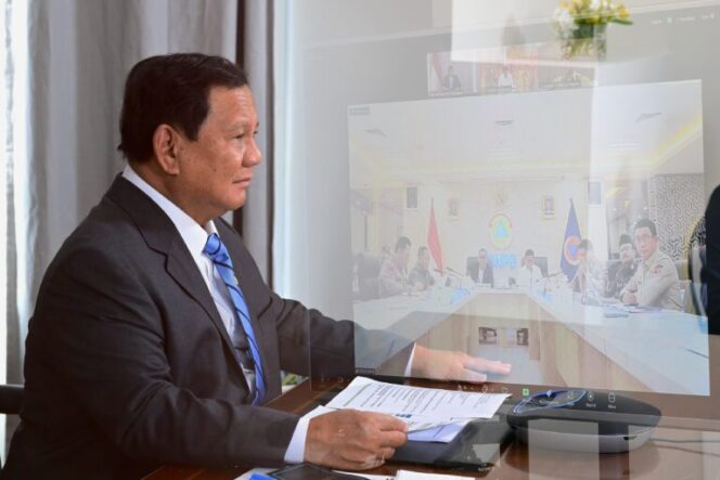 
					Prabowo Subianto Gelar Rapat Terbatas dari Amerika Serikat, Terkait Bencana Erupsi Gunung Lewotobi Laki Laki di Flores Timur