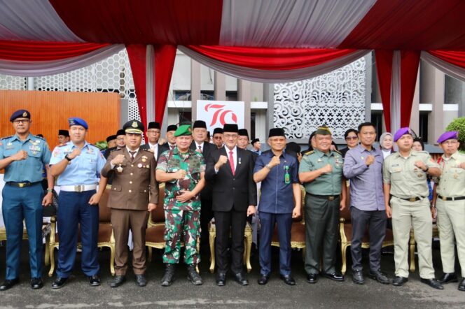 
Irup Hari Bela Negara Ke-76, Sekda Edward Candra: Setiap Warga Negara Memiliki Tugas dan Kewajiban Bela Negara