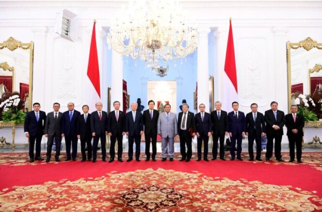 
Presiden Prabowo Terima Delegasi Japan-Indonesia Association di Istana Merdeka