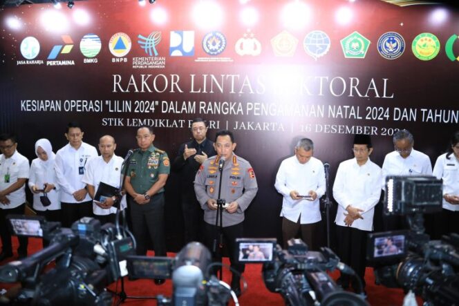 
110 Juta Orang di Prediksi Mudik Akhir Tahun, Kapolri Amankan Sebaik-baiknya