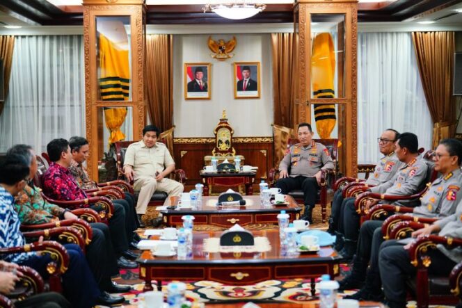 
Kapolri dan Menteri Perumahan Bahas Program Pembangunan 3 Juta Rumah