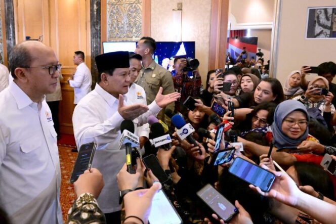
Prabowo Tegaskan Komitmen Pemerintah Sediakan Makanan Bergizi untuk Anak Indonesia