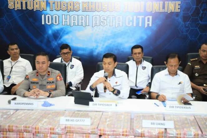 
4 Tersangka Terkait Kasus TPPU Hotel Arrus Semarang Ditangkap