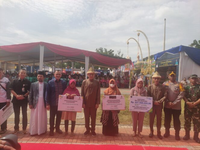 
					Disambut Meriah, Bupati OKU Timur dan Wakil Bupati OKU Timur Hadiri Pembukaan Bazar UMKM Zona 1 Martapura