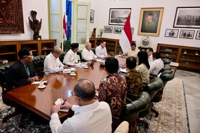 
					Presiden Prabowo Dorong Penyelesaian Infrastruktur Legislatif dan Yudikatif di IKN