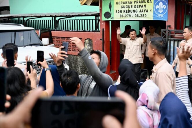 
					Presiden Prabowo Tinjau Program MBG di Bogor