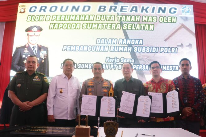 
Cik Ujang Groundbreaking Pembangunan Rumah Subsidi Layak Huni Bagi Pegawai dan Polri