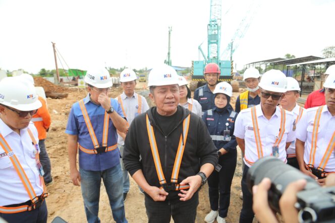 
					Tinjau Pembangunan Terminal Bongkar Muat Batubara Keramasan, Herman Deru: Akhir 2026 Selesai dan Awal 2027 Beroperasi