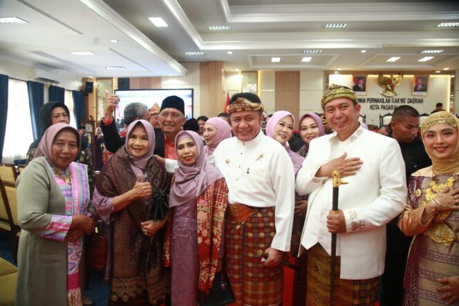 
					Di HUT Pagar Alam ke-24, Herman Deru Tegaskan Pentingnya Jaga Budaya dan Alam