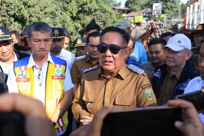 
					Peduli Warga Merapi Lahat, Cik Ujang Ultimatum Perusahaan Batu Bara Bangun Jalan Khusus