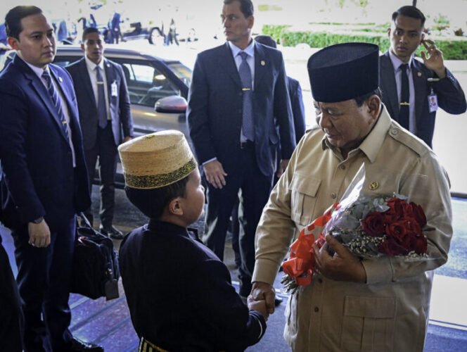 
					Diaspora Indonesia Sambut Hangat Presiden Prabowo di Rio de Janeiro