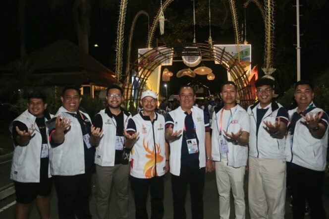 
Cik Ujang Dampingi Kontingen Sumsel di FORNAS VIII, Tekankan Semangat Silaturahmi dan Prestasi