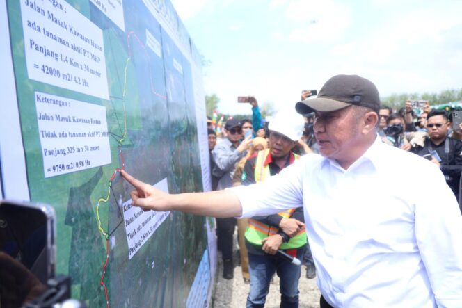 
					Solusi Atasi Polusi Debu Batubara, Gubernur Sumsel Tinjau Langsung Pembangunan Jalan Tambang di Lahat