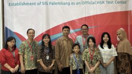 SIS Palembang MoU bersama Universal Education & Training Centre / Panitia HSK Sumsel. 