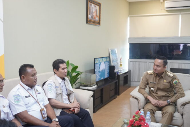 
					BMKG Peringatkan Cuaca Ekstrem, BPBD Sumsel Imbau Warga Siaga Banjir dan Longsor