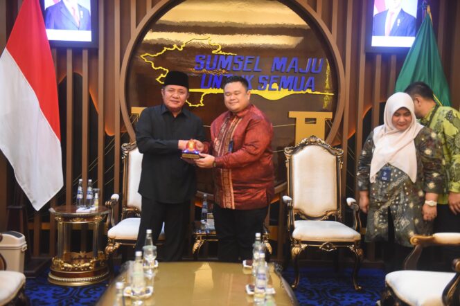 
Gubernur Herman Deru dan Pegadaian Sepakat Ciptakan 100.000 Sultan Muda Sumsel