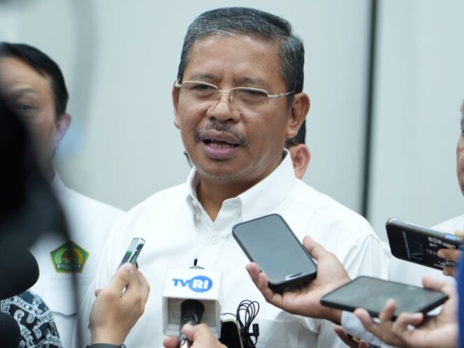 
					Atap Satu Ruang Asrama Ambruk, Kemenag Beri Bantuan Pesantren Syekh Abdul Qodir