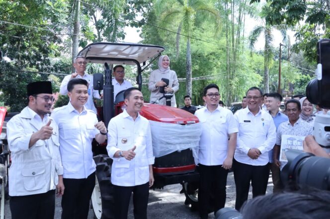 Kota Palembang Dapat Bantuan Alsintan Dan Benih Dari Kementan