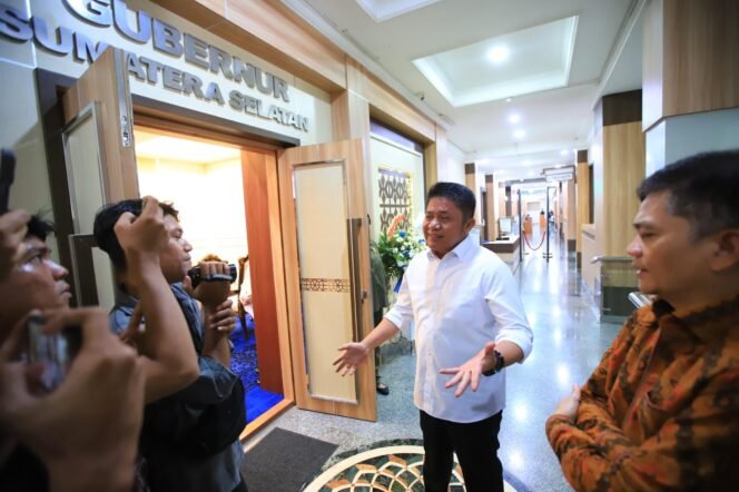 
Pemprov Sumsel Terapkan Regulasi Baru Penyaluran Solar untuk Atasi Antrean