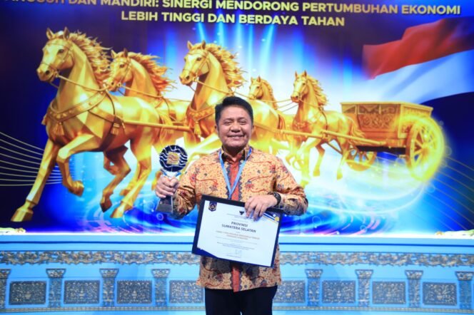 
Sumsel Jadi Satu-Satunya Provinsi Raih Dua Penghargaan Strategis di PTBI 2025