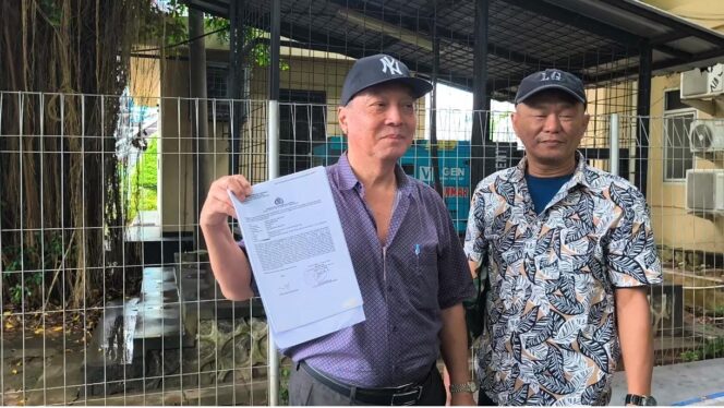 
Warga Surabaya Datangi Polda Sumsel Pertanyakan Laporan Dugaan Penggelapan Kapal Tongkang