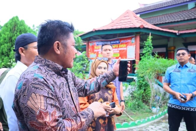 
“Jangan Pulang Sebelum Tuntas!” Pesan Tegas Gubernur Herman Deru kepada Relawan Sumsel di Aceh