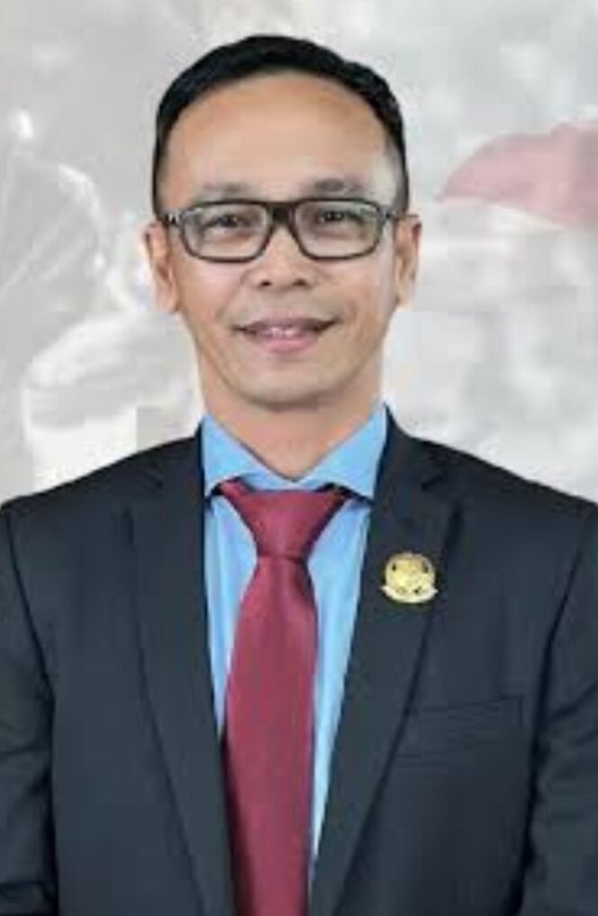 
Ketua DPRD Muara Enim Deddy Arianto Sutopo. Foto : Istimewa