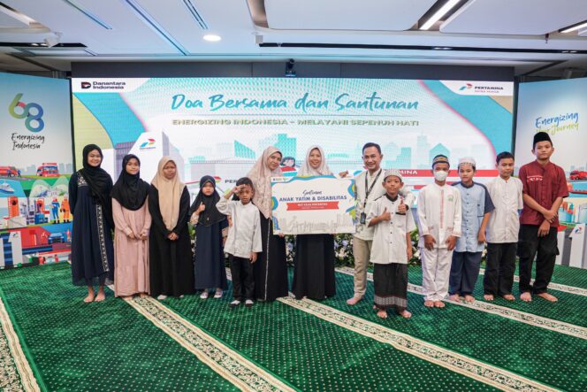 
Pertamina Patra Niaga Gelar Doa Bersama dan Santunan untuk 3.000 Anak-anak Pondok Pesantren dan Yayasan Sosial