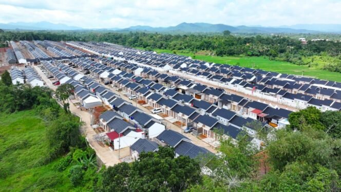 
Akad Massal 50.030 Unit KPR FLPP, Prabowo Percepat Kepemilikan Rumah Rakyat