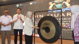 Wabup Muara Enim Sumarni saat membuka Musyawarah Kabupaten ke-7 KADIN masa bakti 2025–2030 di Hotel Saka Komplek PT Bukit Asam Tanjung Enim. Foto : Istimewa