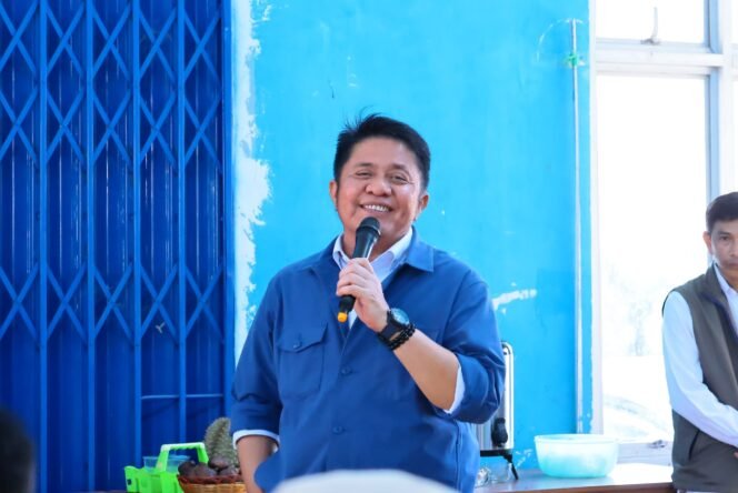 
Herman Deru Pastikan Akses Pendidikan Aman, Jembatan Gantung Banuayu–Talang Sawah OKU Segera Dibangun