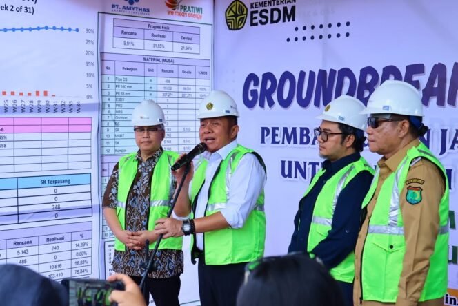 
Herman Deru Resmikan Jaringan Gas Bumi untuk Ribuan Rumah Tangga di Babat Supat Muba