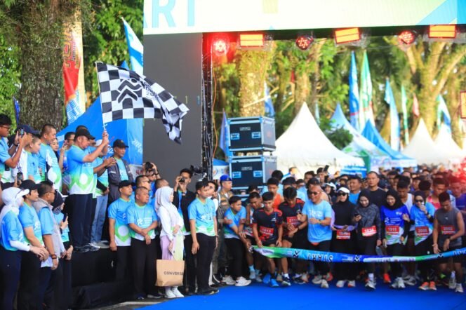 
Dempo Run 2025 Hidupkan Ekonomi Pagaralam, Herman Deru: Olahraga Jadi Magnet Wisata Nasional