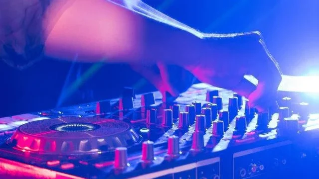 Ilustrasi musik remix, Foto : Shutterstock