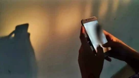 Ilustrasi video asusila beredar di medsos, Foto : Ary Pryanto/Urban Id